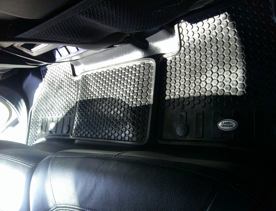 Used 2023 Land Rover Defender 110 S image 33