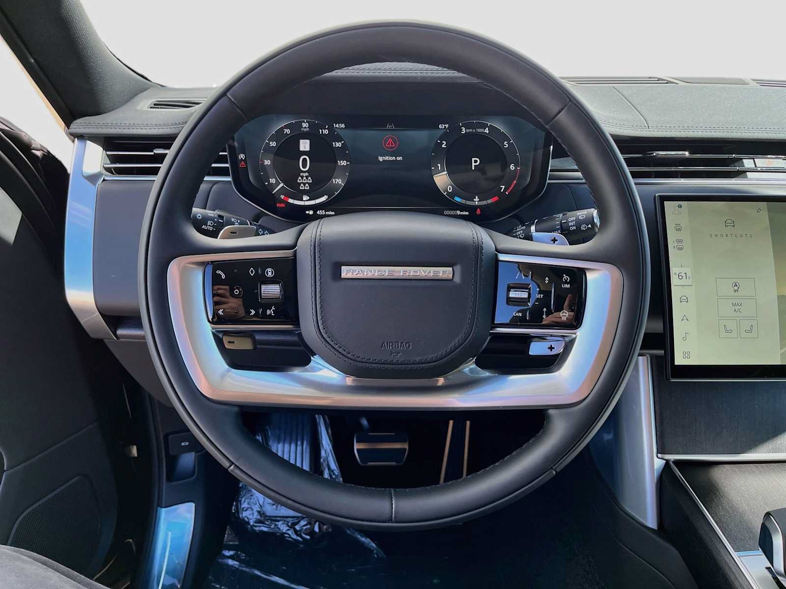New 2027 Land Rover Range Rover Long Wheelbase SE AWD/4WD image 11