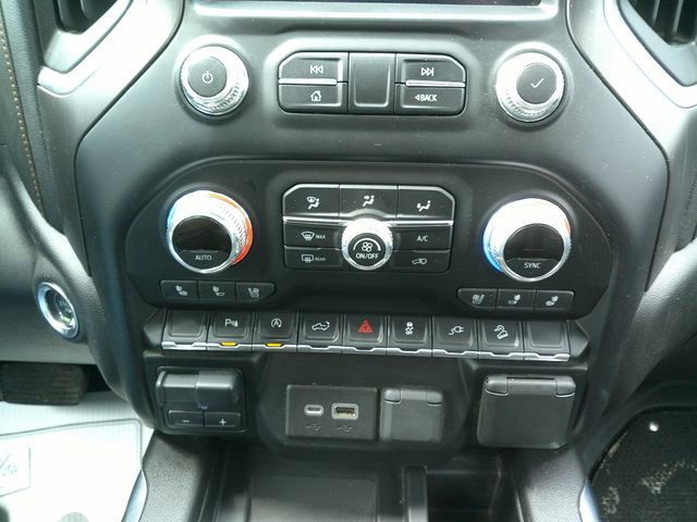 Used 2021 GMC Sierra 1500 AT4 w/ AT4 Value Package AWD/4WD image 26