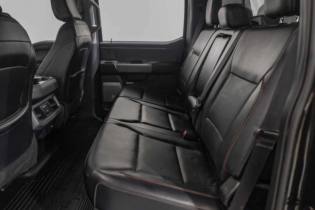 Used 2024 Ford F350 Lariat w/ FX4 Off-Road Package image 40