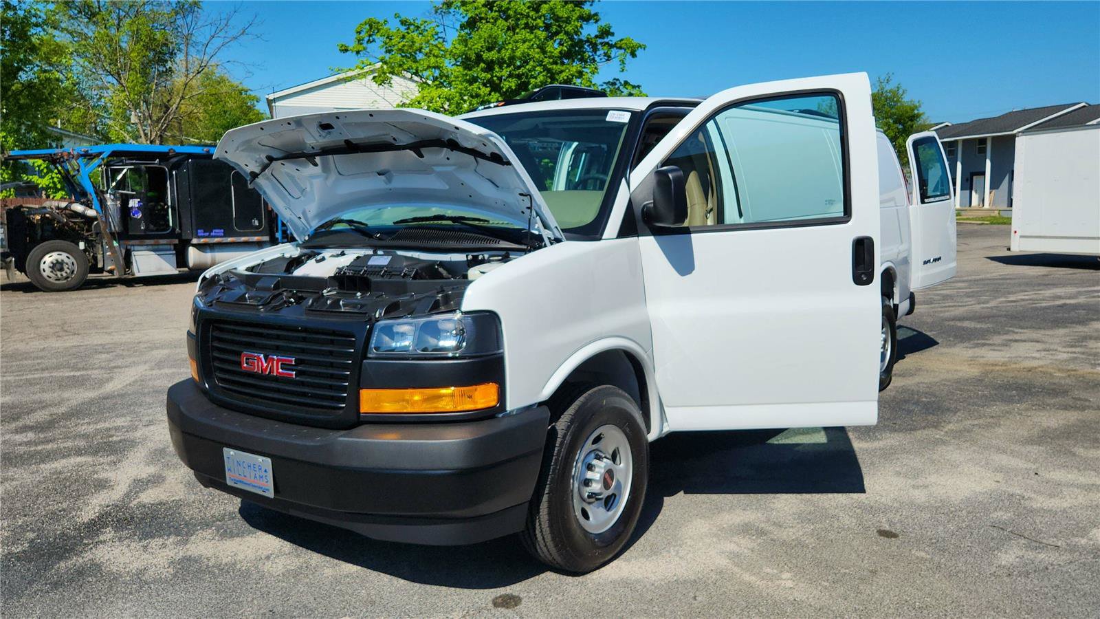 New 2026 GMC Savana 2500 Extended RWD image 8