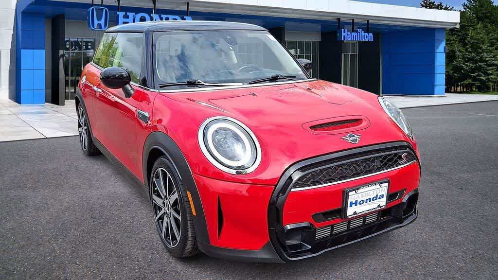 Used 2023 MINI Cooper S FWD image 2
