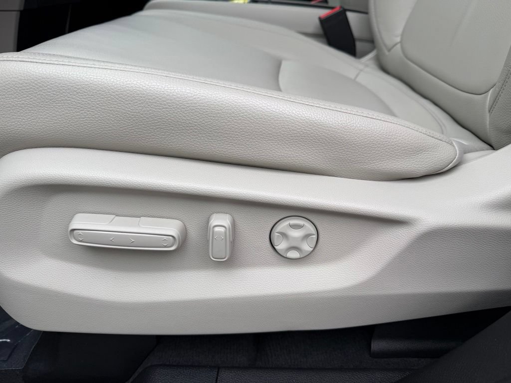 Used 2025 Honda Odyssey EX-L image 19
