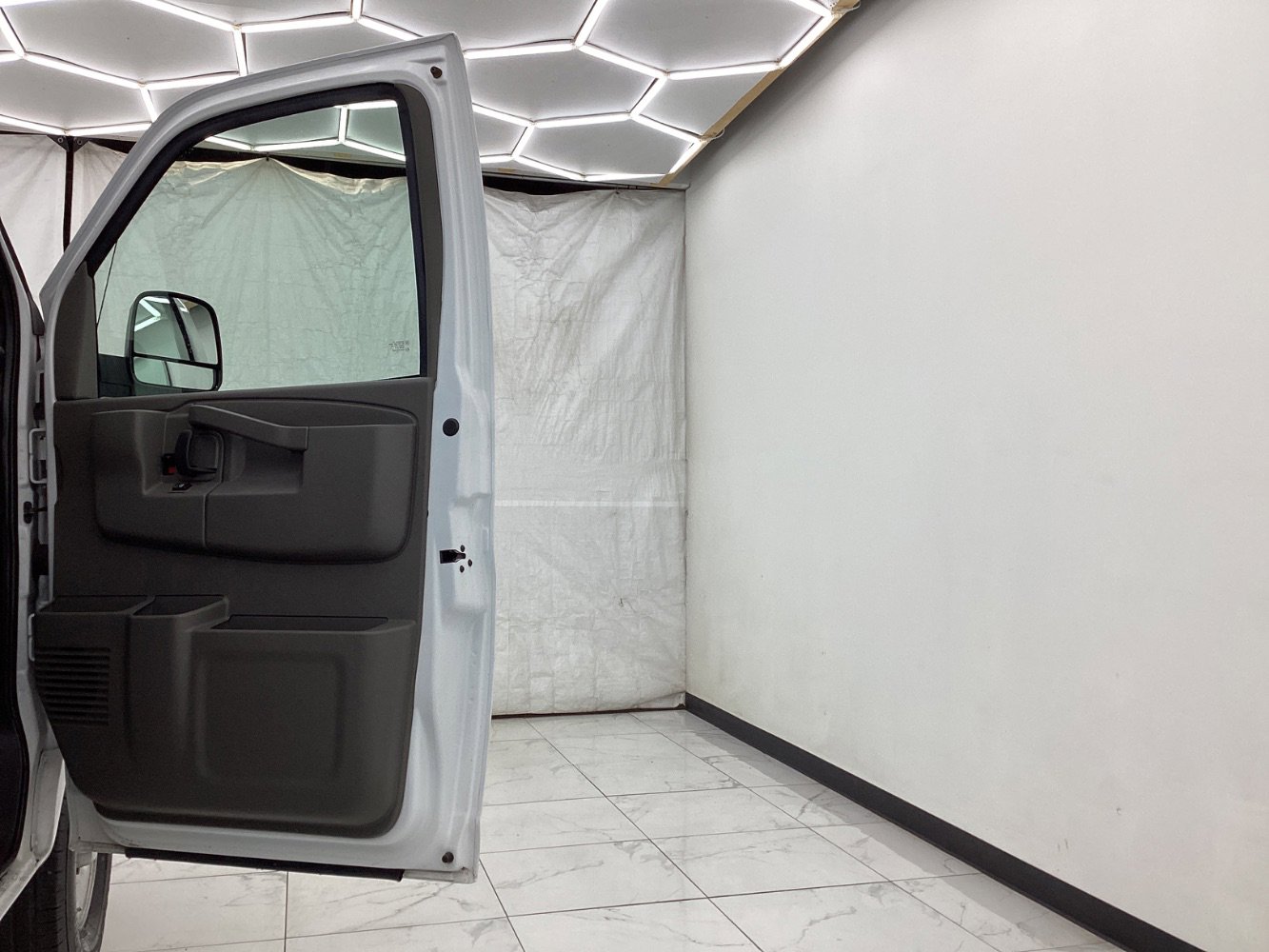 Used 2022 Chevrolet Express 2500 Extended w/ Driver Convenience Package image 19