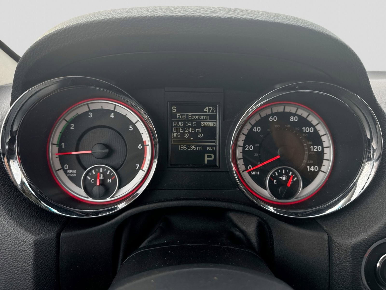 Used 2012 Dodge Durango R/T AWD/4WD image 36