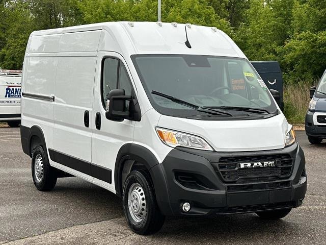 New 2025 RAM ProMaster 1500 w/ Convenience Group