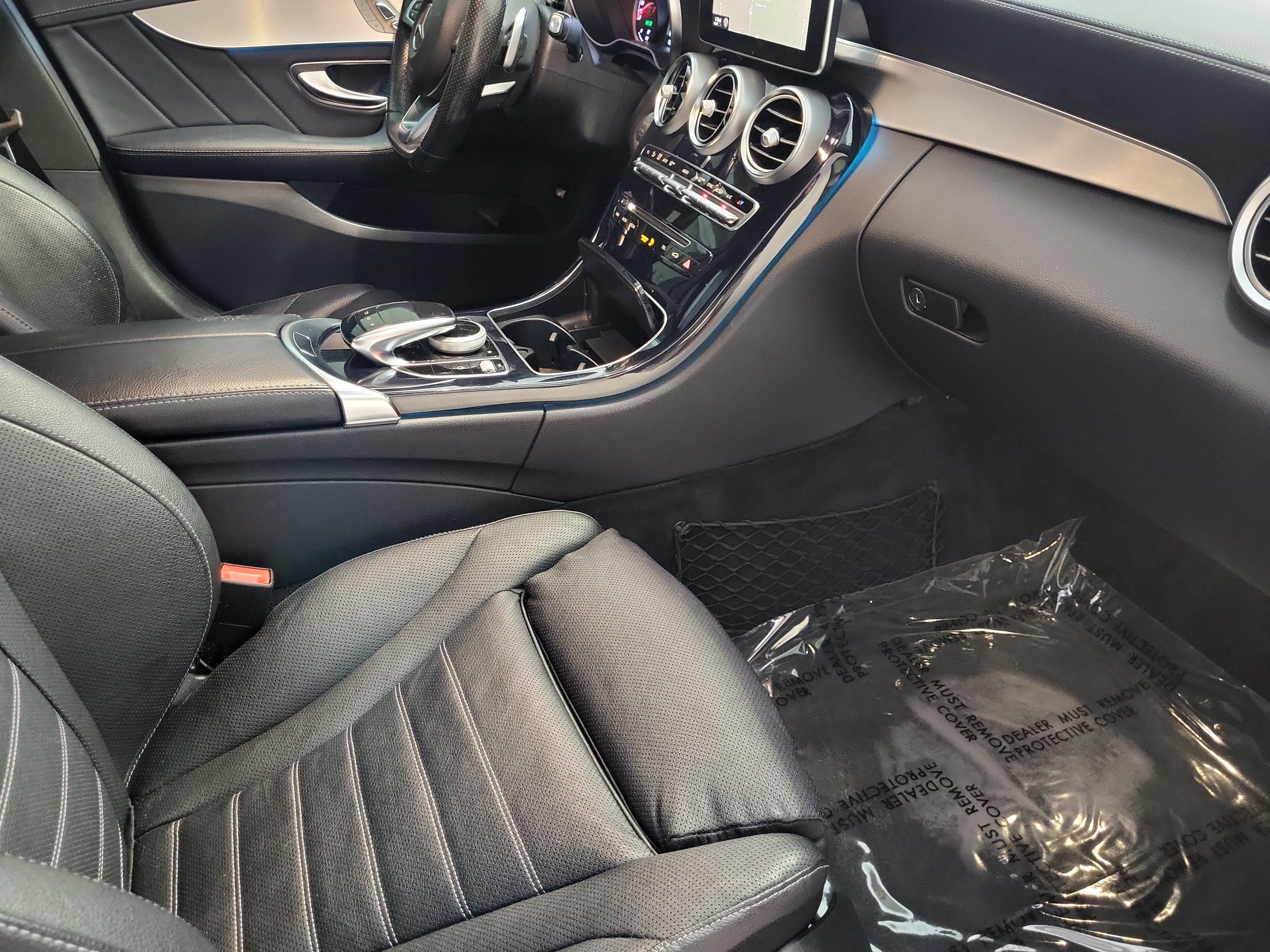 Used 2015 Mercedes-Benz C 300 4MATIC Sedan image 24