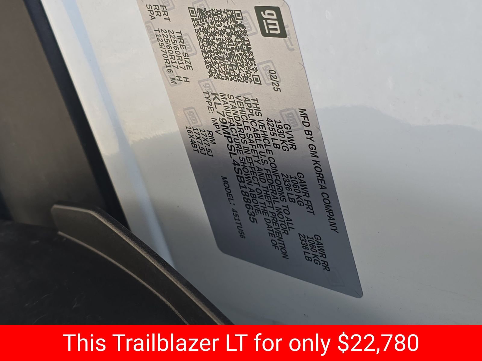 Used 2025 Chevrolet TrailBlazer LT FWD image 39