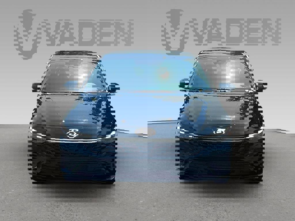 New 2025 Hyundai Elantra Sport image 22