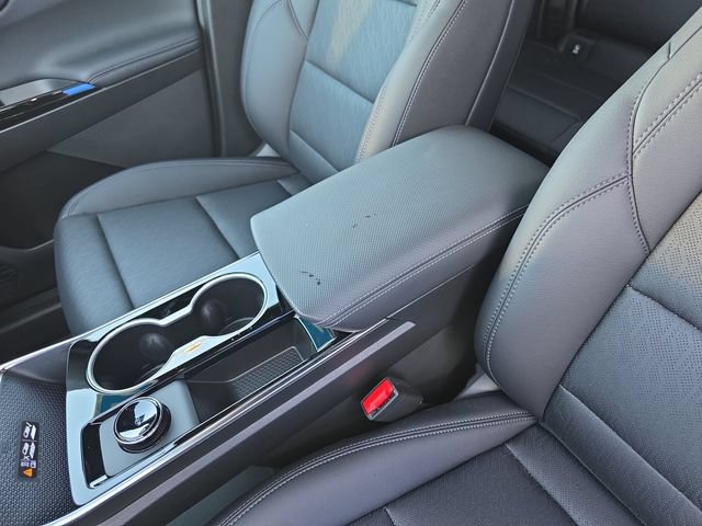 Certified 2026 Chevrolet Equinox LT w/ Convenience Package II FWD image 23