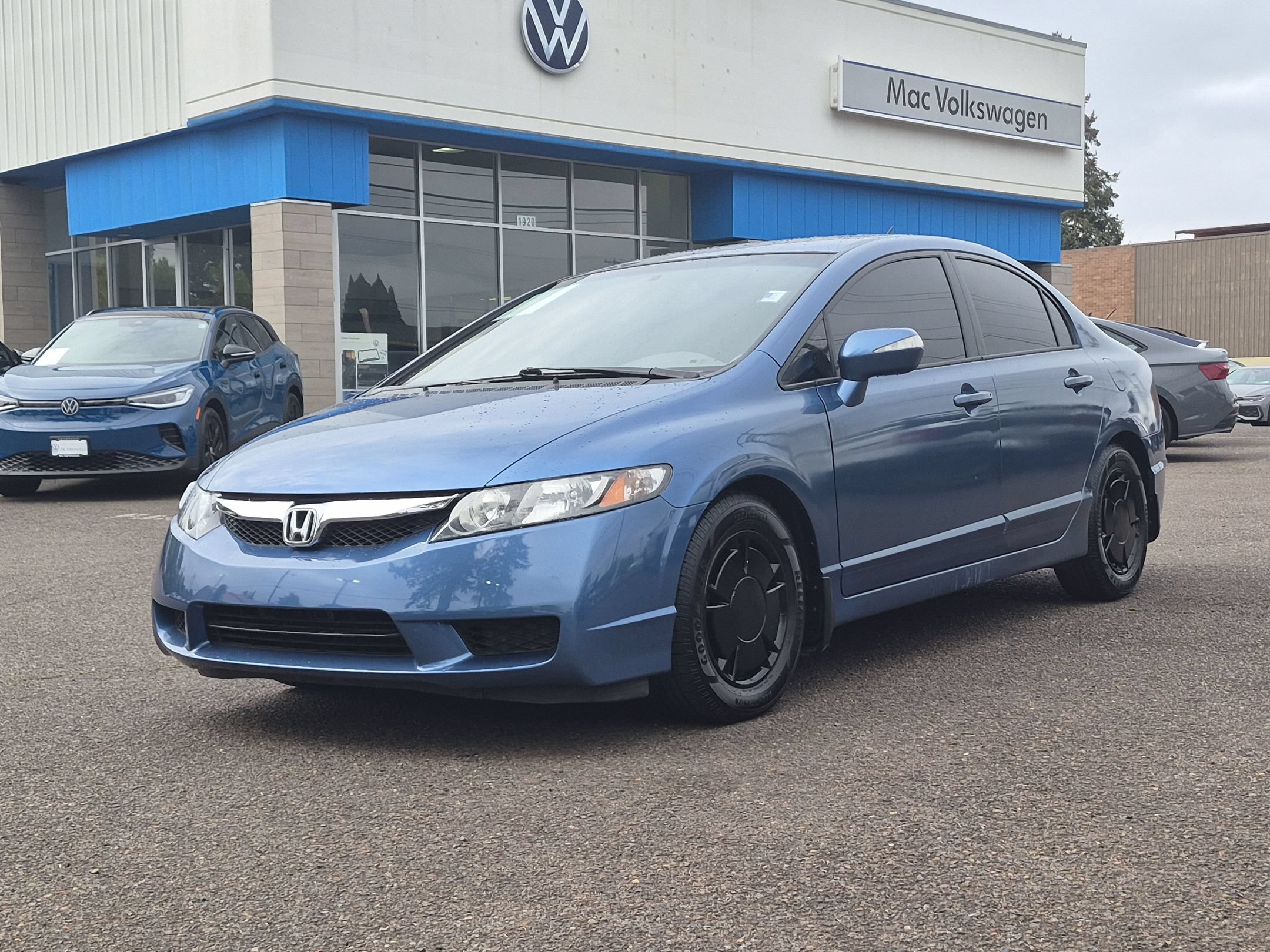 Used 2010 Honda Civic Hybrid Sedan image 2