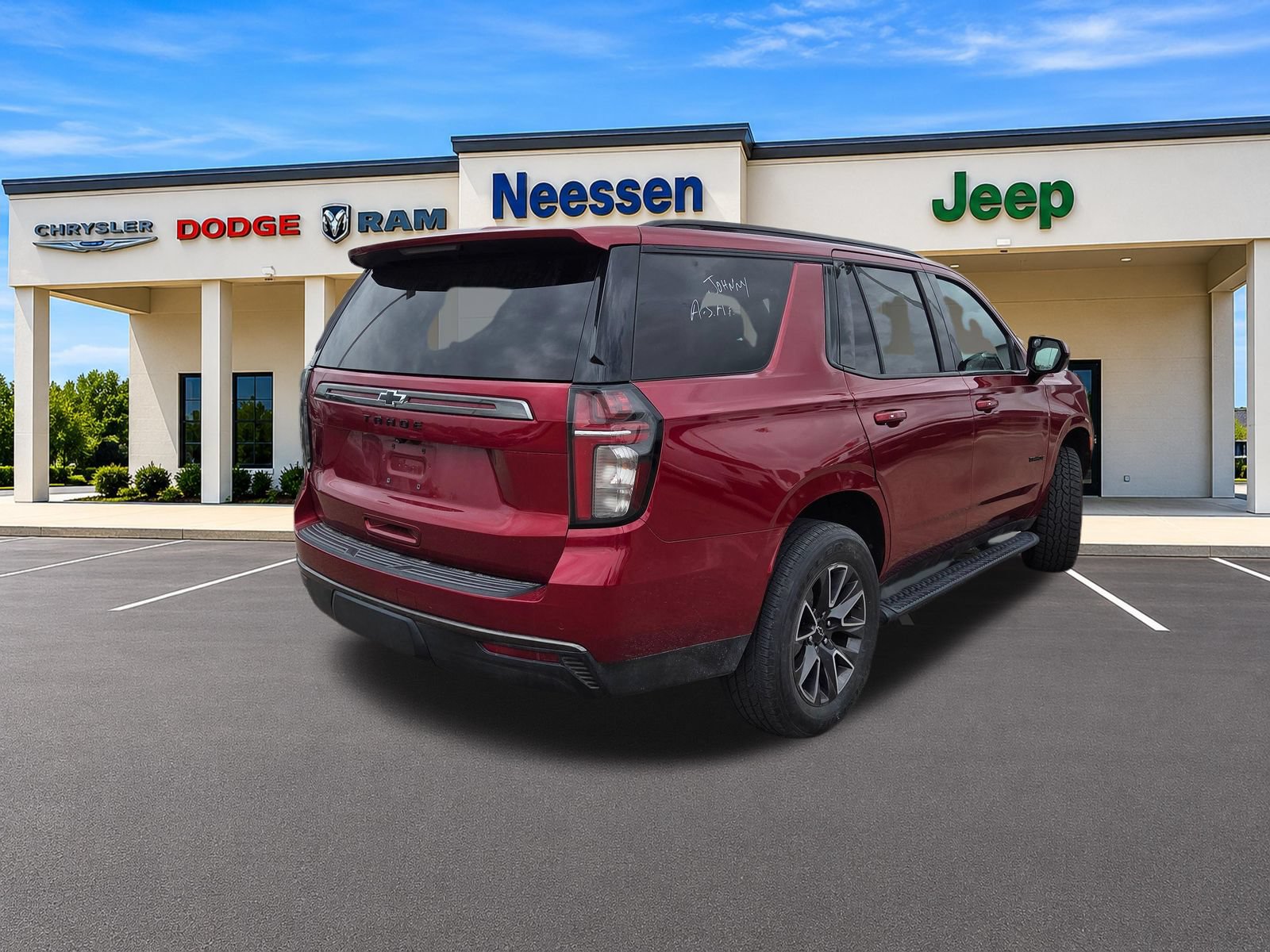 Used 2021 Chevrolet Tahoe Z71 AWD/4WD image 10