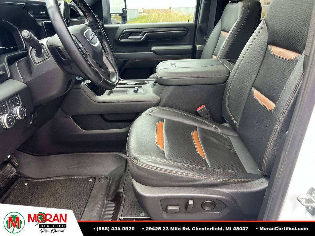 Used 2024 GMC Sierra 3500 AT4 w/ AT4 Premium Plus Package AWD/4WD image 17