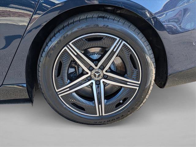 Certified 2023 Mercedes-Benz EQS 580 4MATIC Sedan image 21