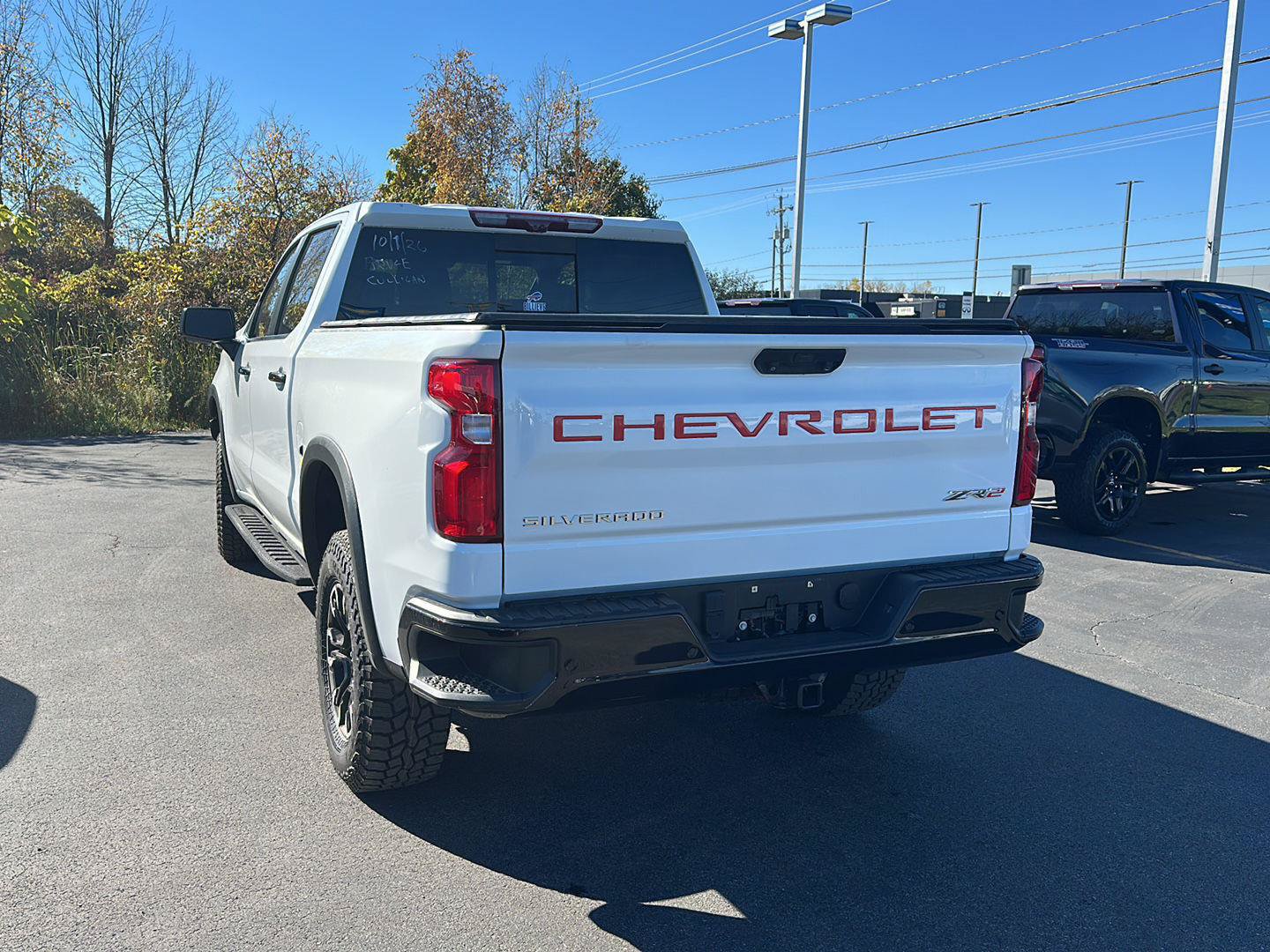 Used 2023 Chevrolet Silverado 1500 ZR2 w/ Technology Package AWD/4WD image 4