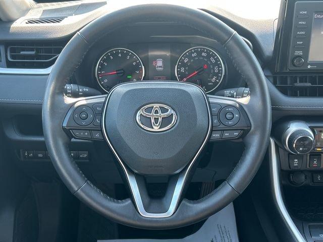 Used 2021 Toyota RAV4 XLE w/ Convenience Package image 14