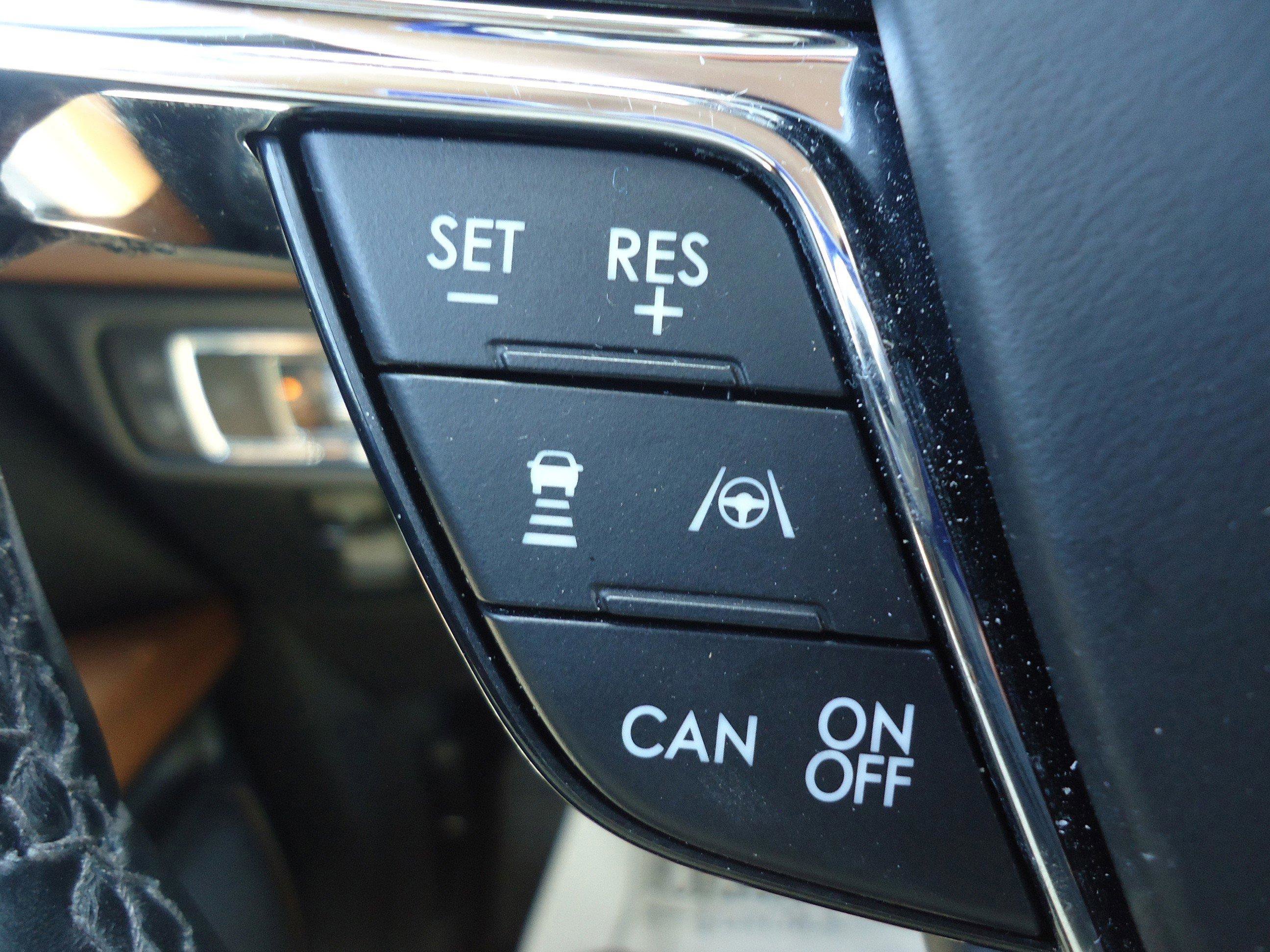 Used 2023 Lincoln Nautilus Reserve w/ Equipment Group 201A image 21