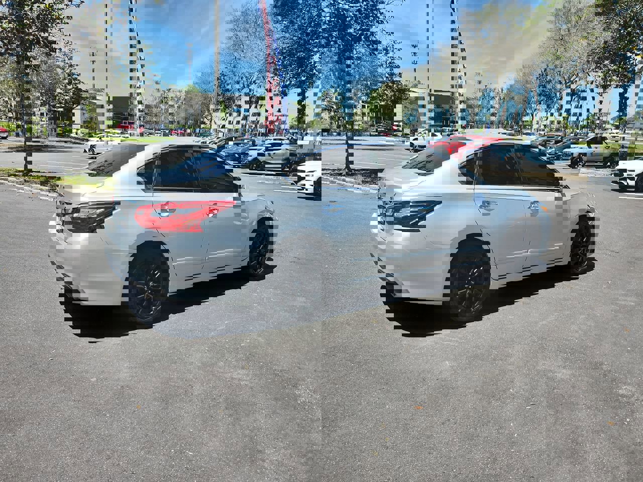 Used 2016 Nissan Altima 2.5 SV image 5