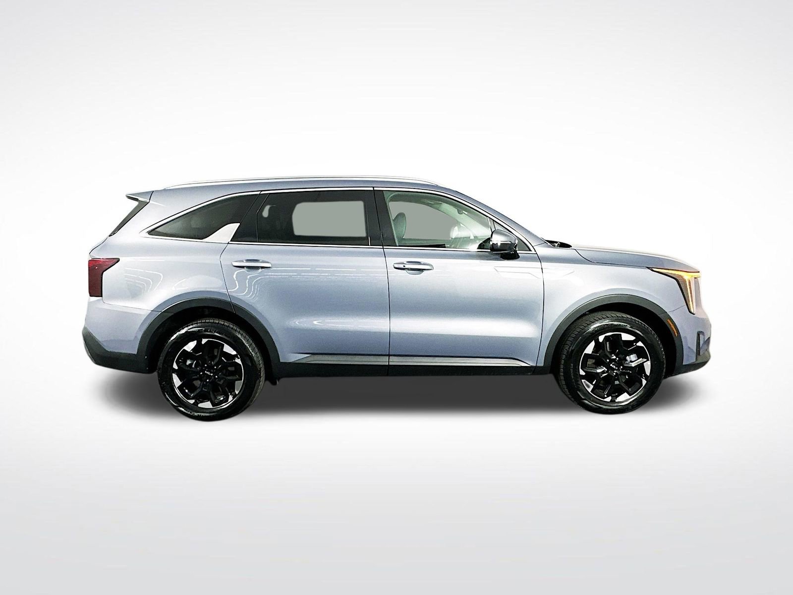 Used 2024 Kia Sorento S image 9