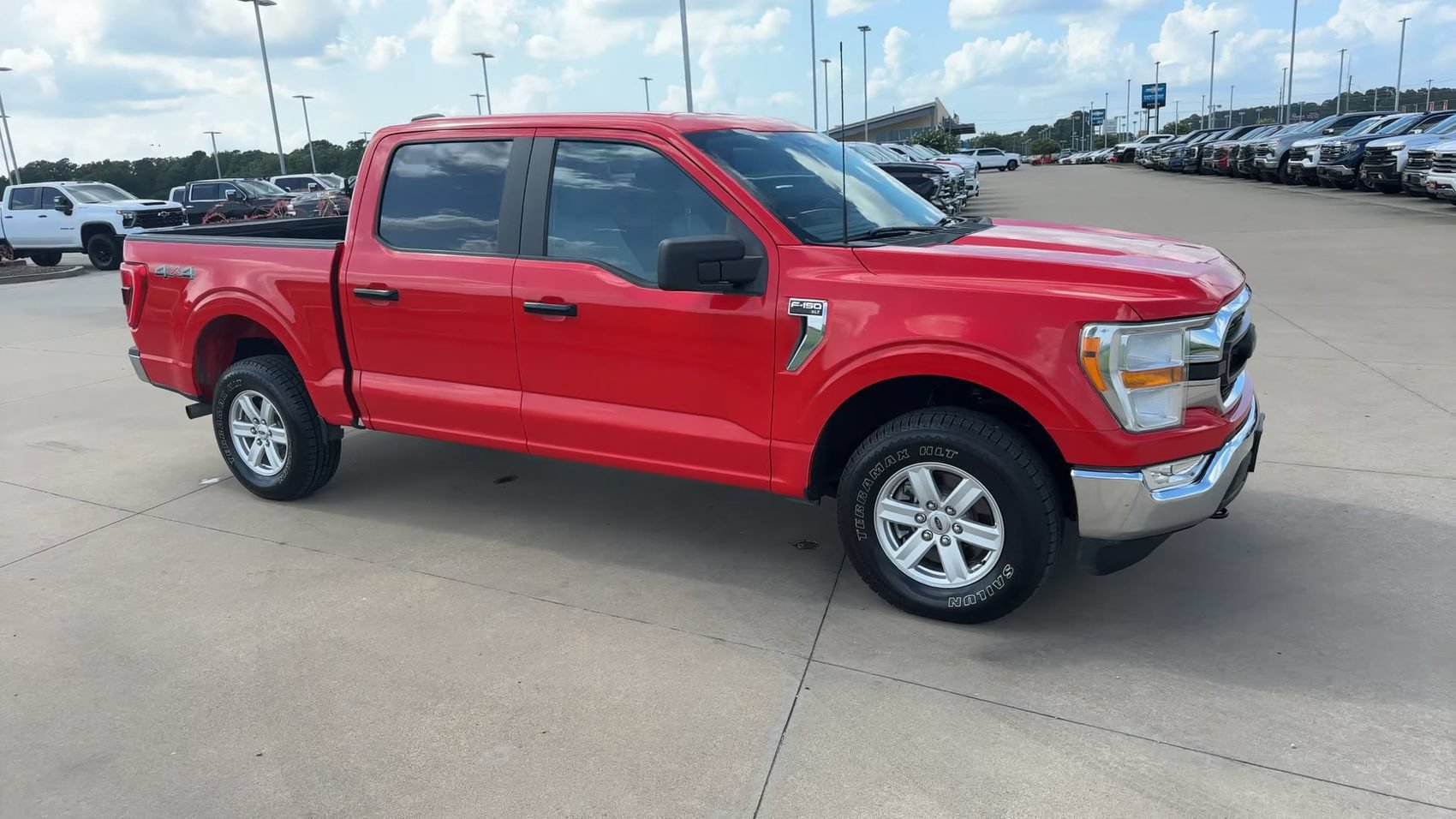 Used 2022 Ford F150 XLT AWD/4WD image 3