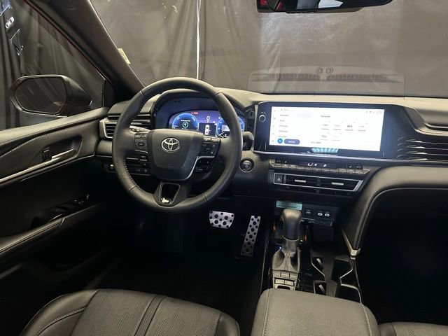 Used 2025 Toyota Camry XSE FWD image 20