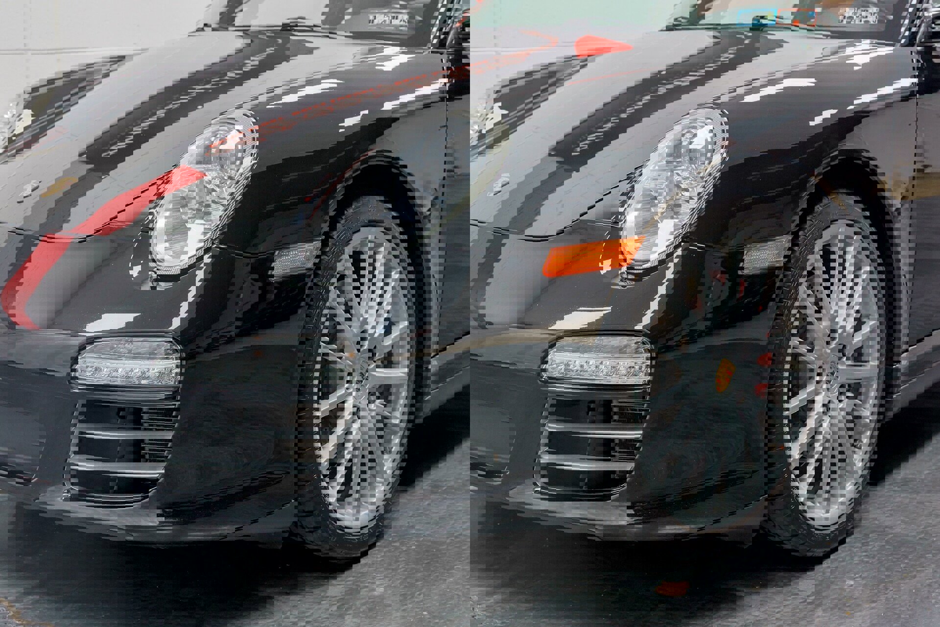 Used 2009 Porsche 911 Carrera 4S image 18