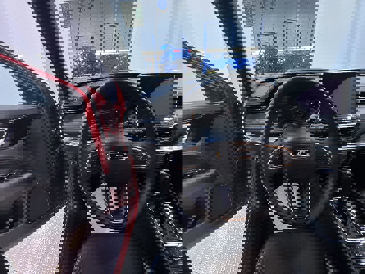 Used 2023 Jeep Compass Limited image 15