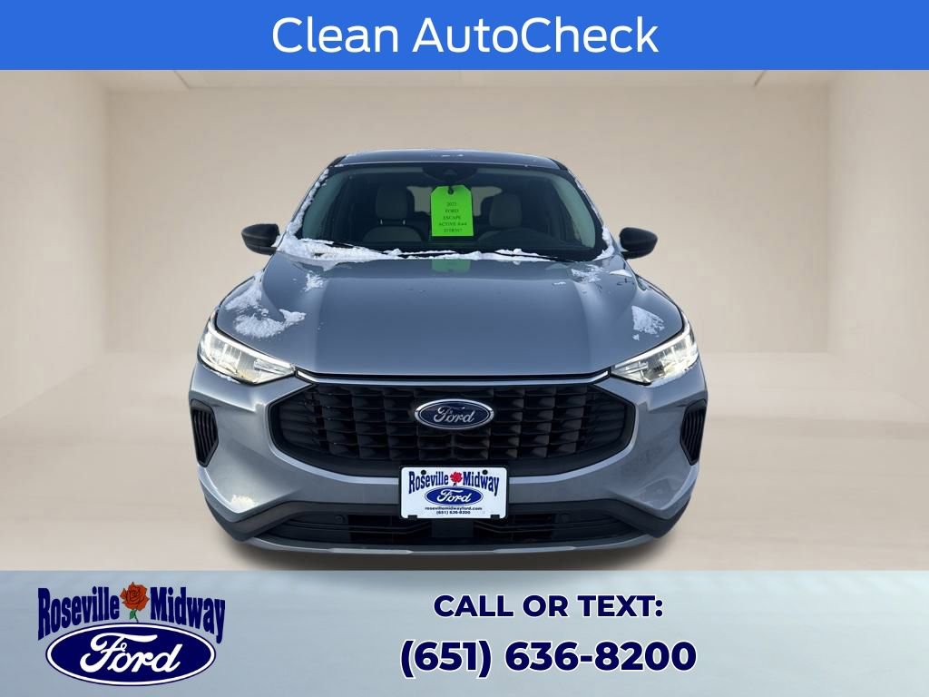 Used 2023 Ford Escape Active image 2