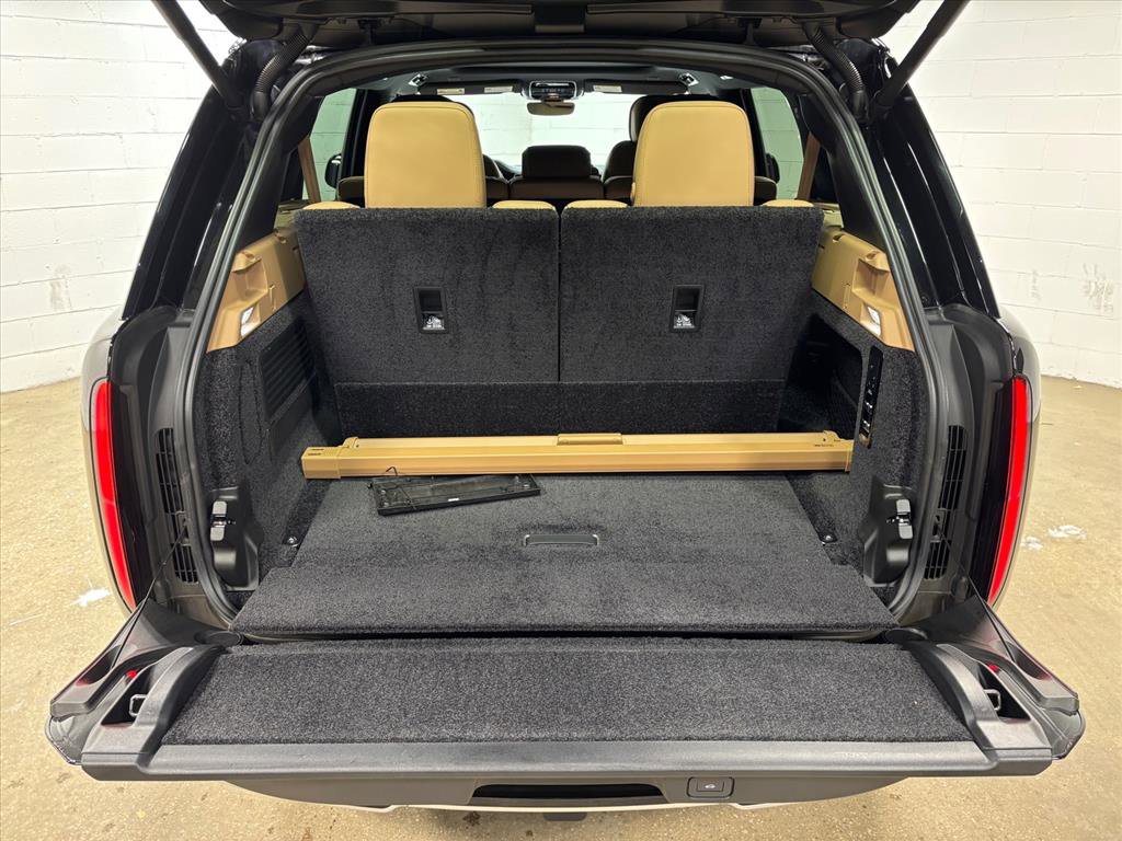 Used 2025 Land Rover Range Rover Long Wheelbase SE image 43