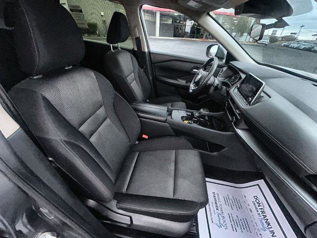 Certified 2024 Nissan Rogue SV FWD image 29