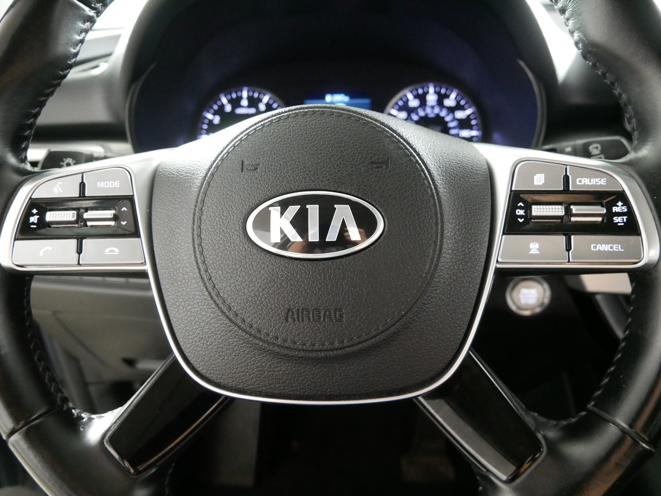 Used 2021 Kia Telluride LX AWD/4WD image 25