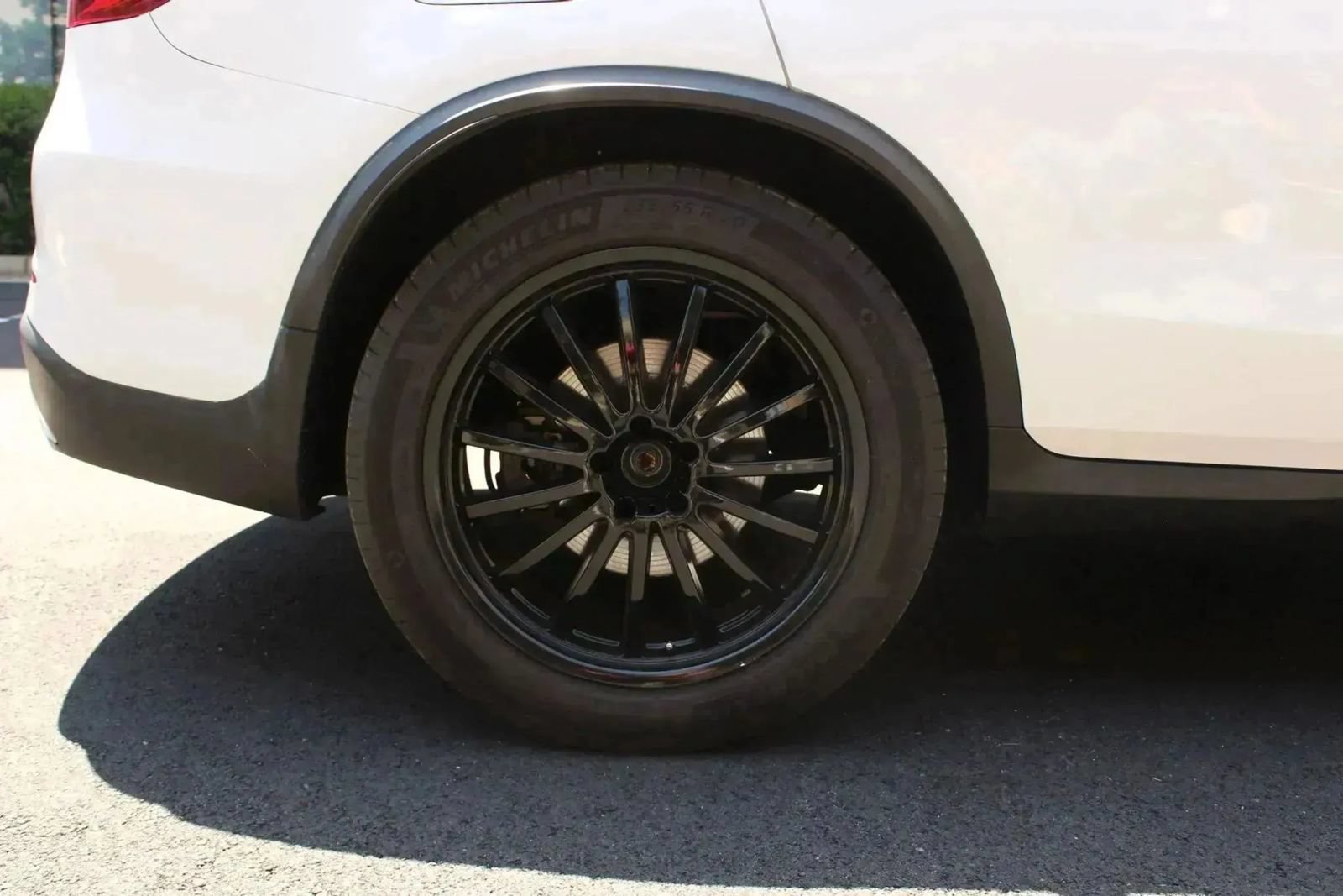 Used 2019 Mercedes-Benz GLC 43 AMG 4MATIC image 5