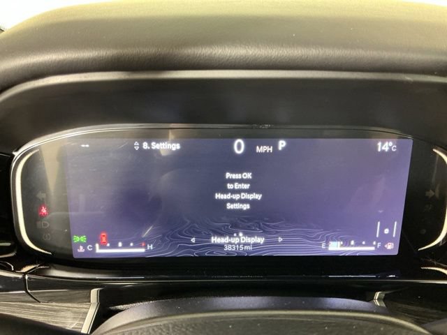 Used 2022 Jeep Wagoneer Series III w/ Rear Seat Entertainment Group AWD/4WD image 17