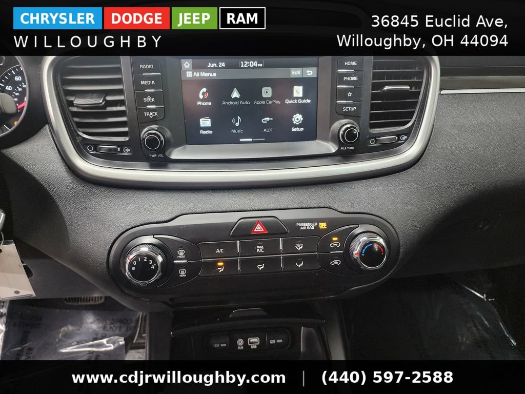 Used 2020 Kia Sorento LX FWD image 20