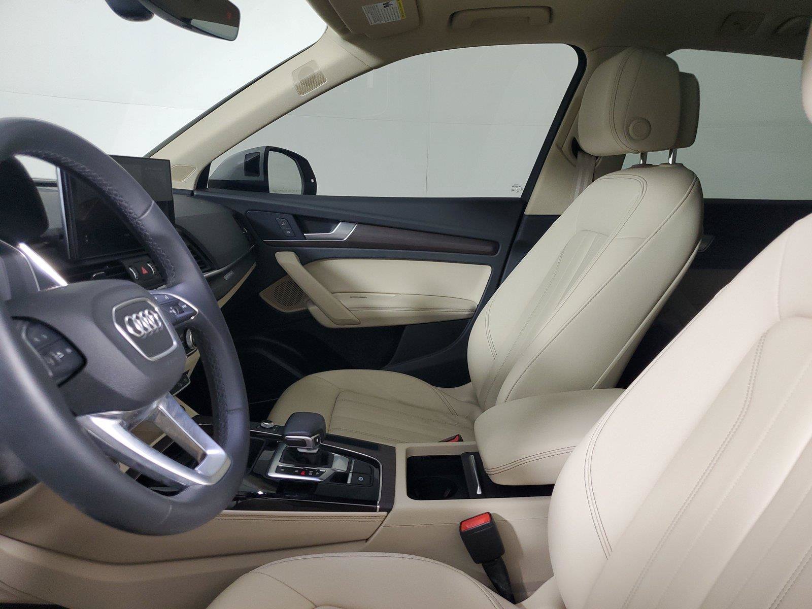 Used 2021 Audi Q5 2.0T Premium Plus w/ Premium Plus Package AWD/4WD image 22