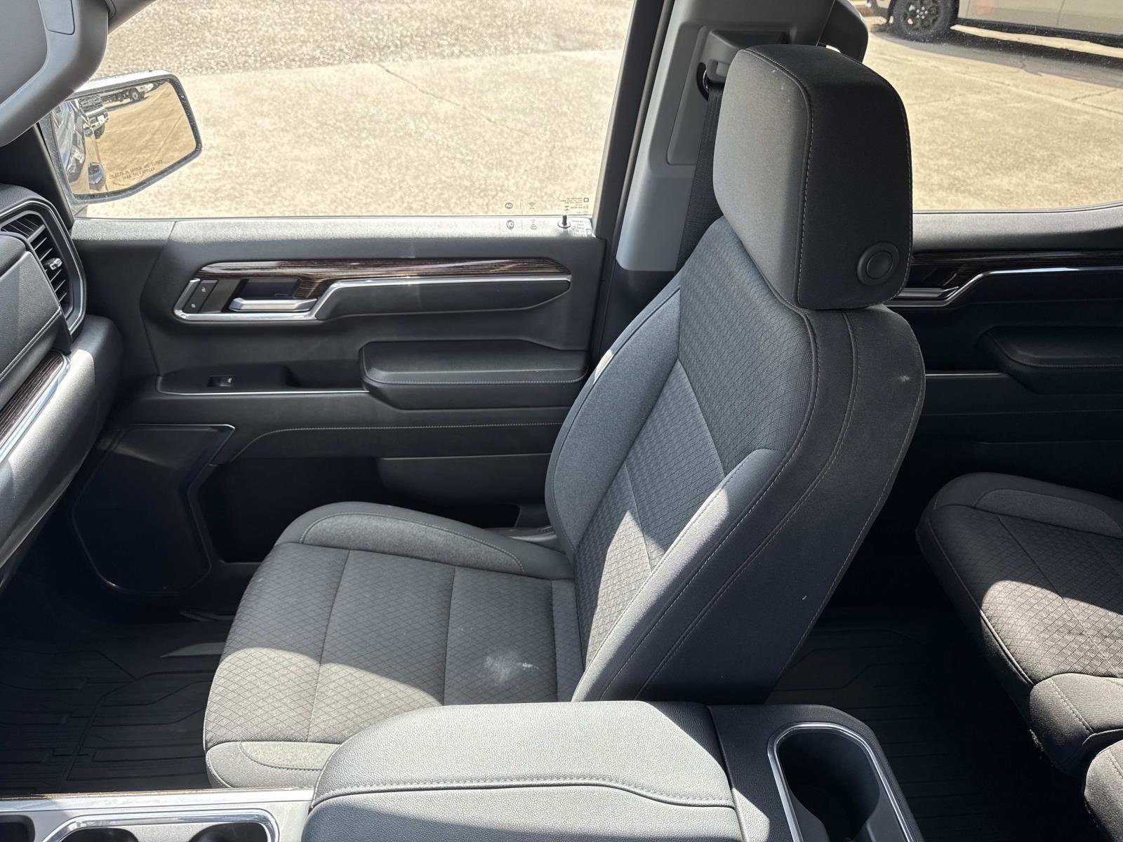 Used 2023 GMC Sierra 1500 Elevation image 14