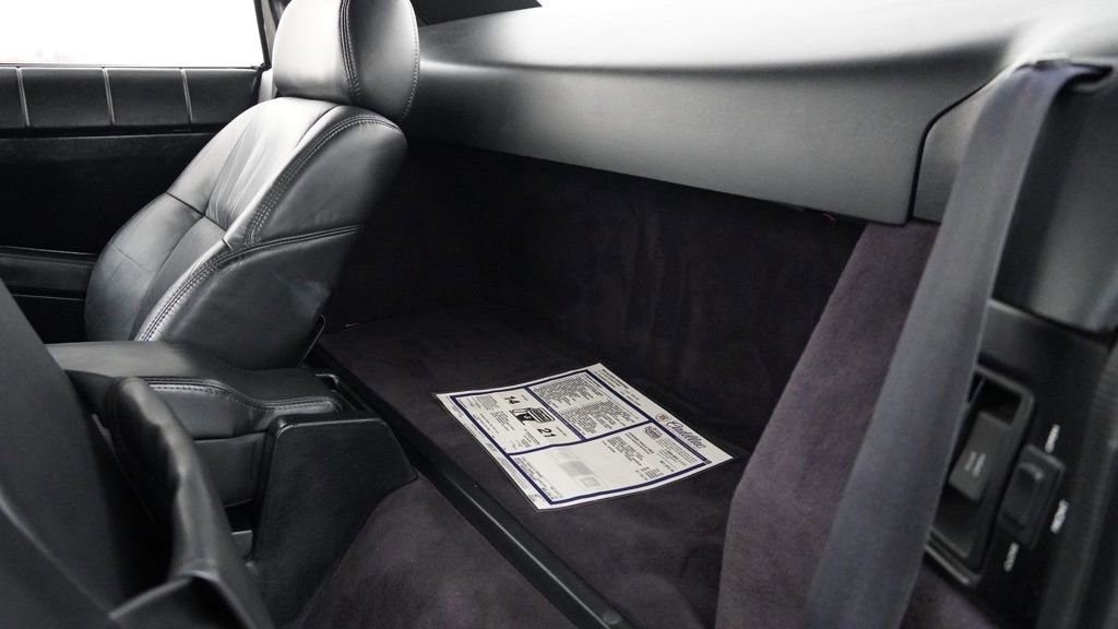 Used 1993 Cadillac Allante image 13