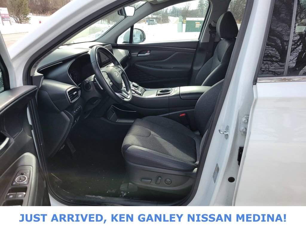 Used 2023 Hyundai Santa Fe SEL image 13