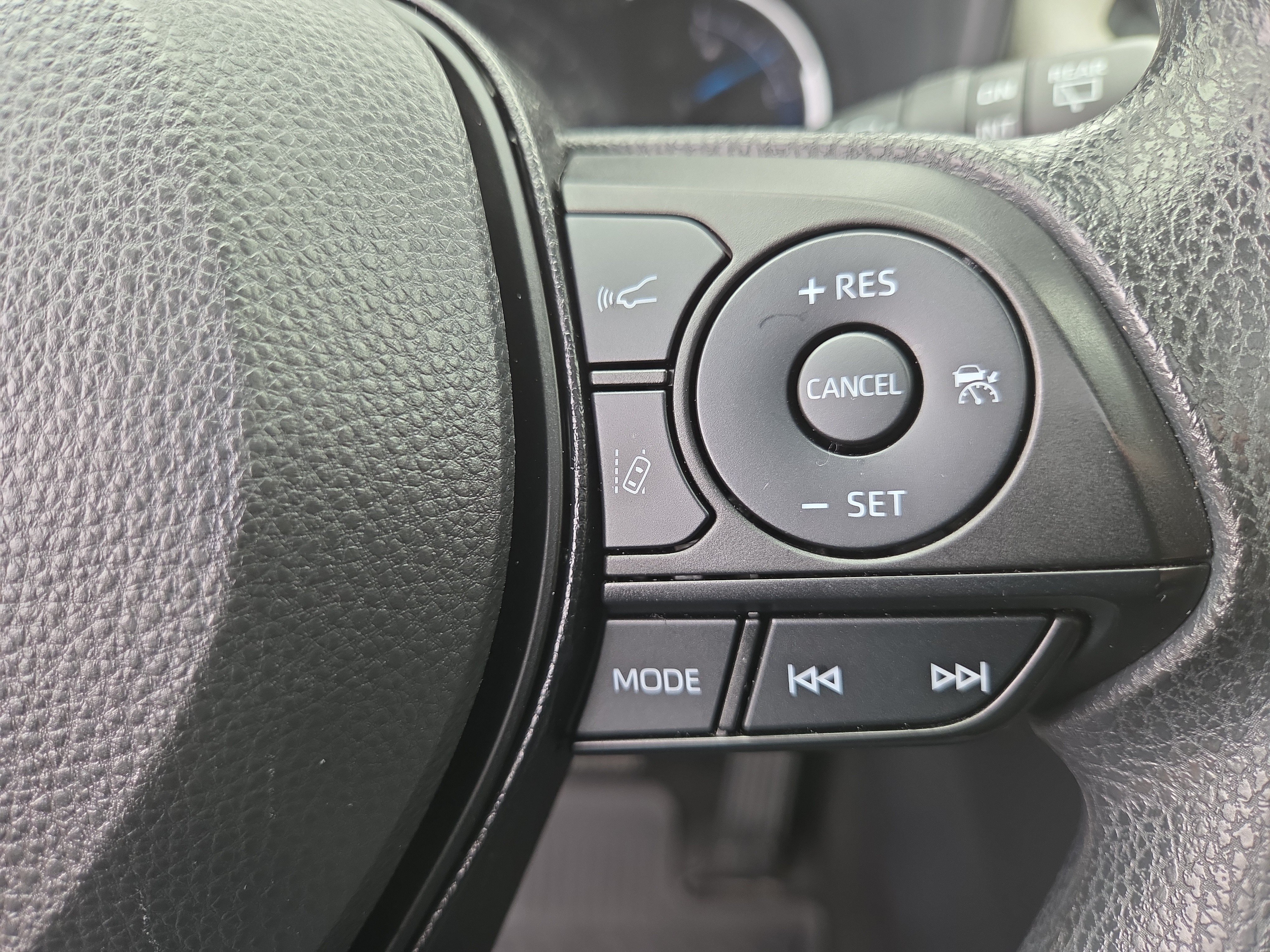 Certified 2023 Toyota RAV4 XLE w/ Convenience Package AWD/4WD image 26