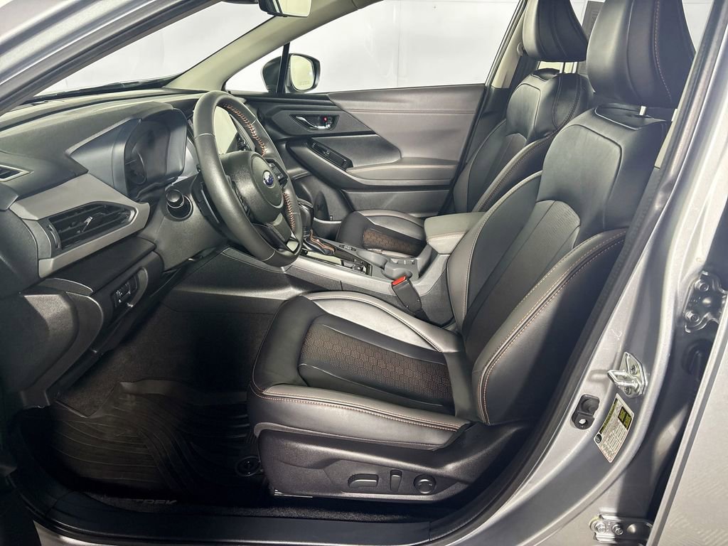 Certified 2025 Subaru Crosstrek 2.5i Limited w/ Popular Package #3A image 12