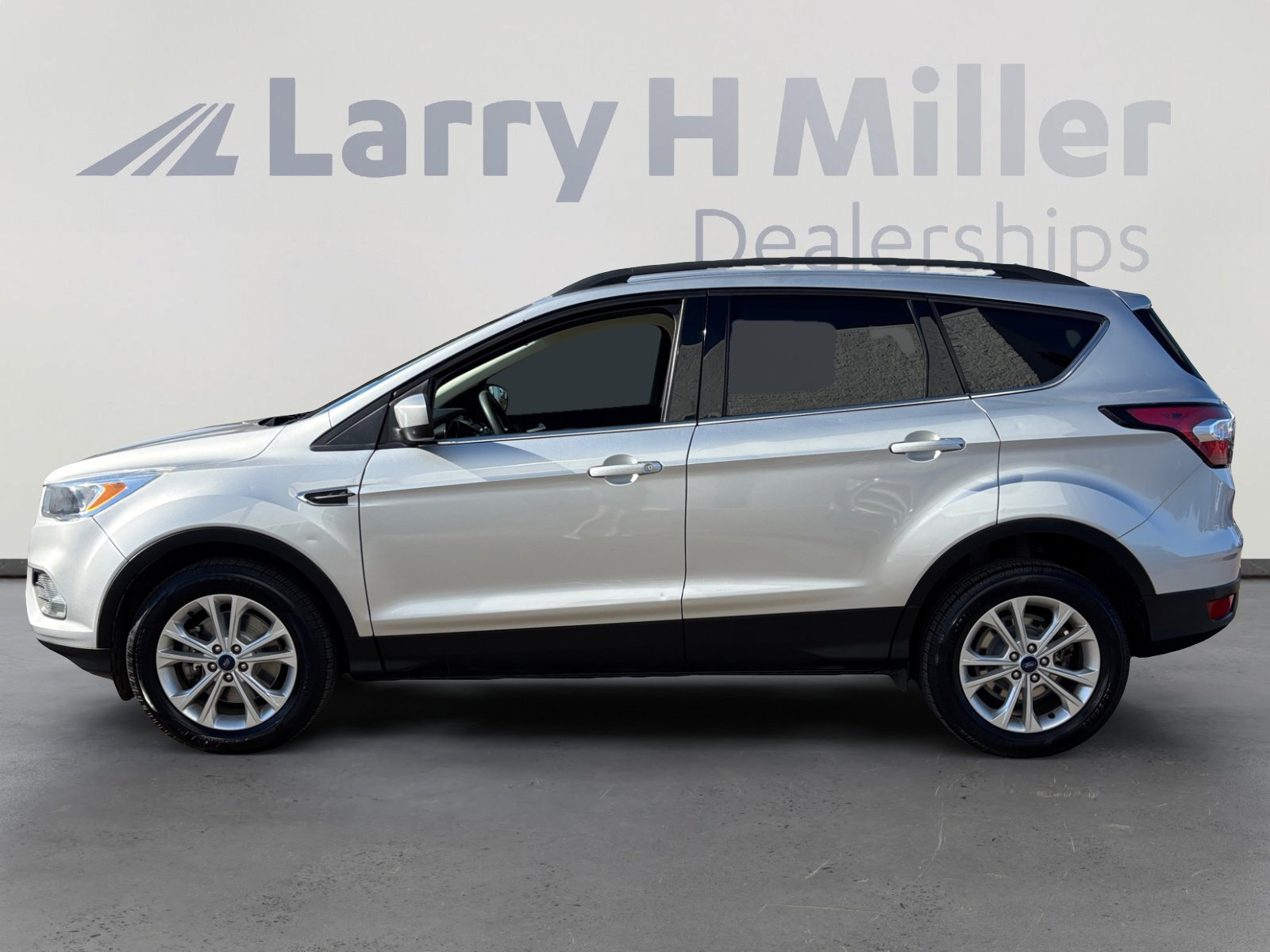 Used 2018 Ford Escape SE video 2