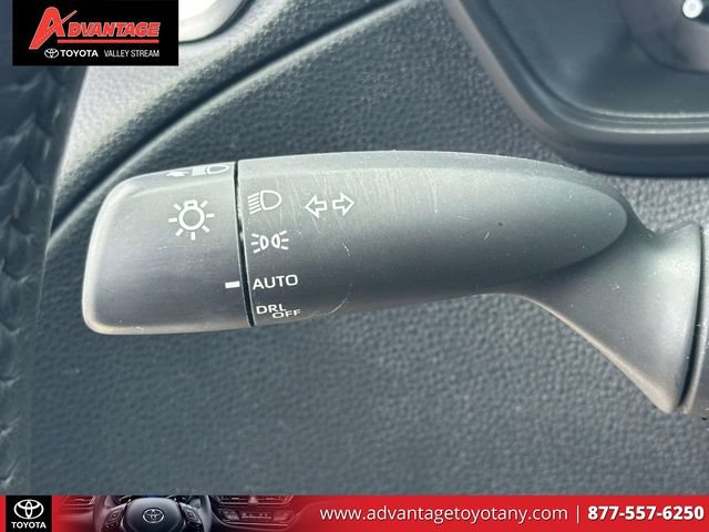 Used 2023 Toyota Corolla Cross LE w/ Moonroof Package AWD/4WD image 26