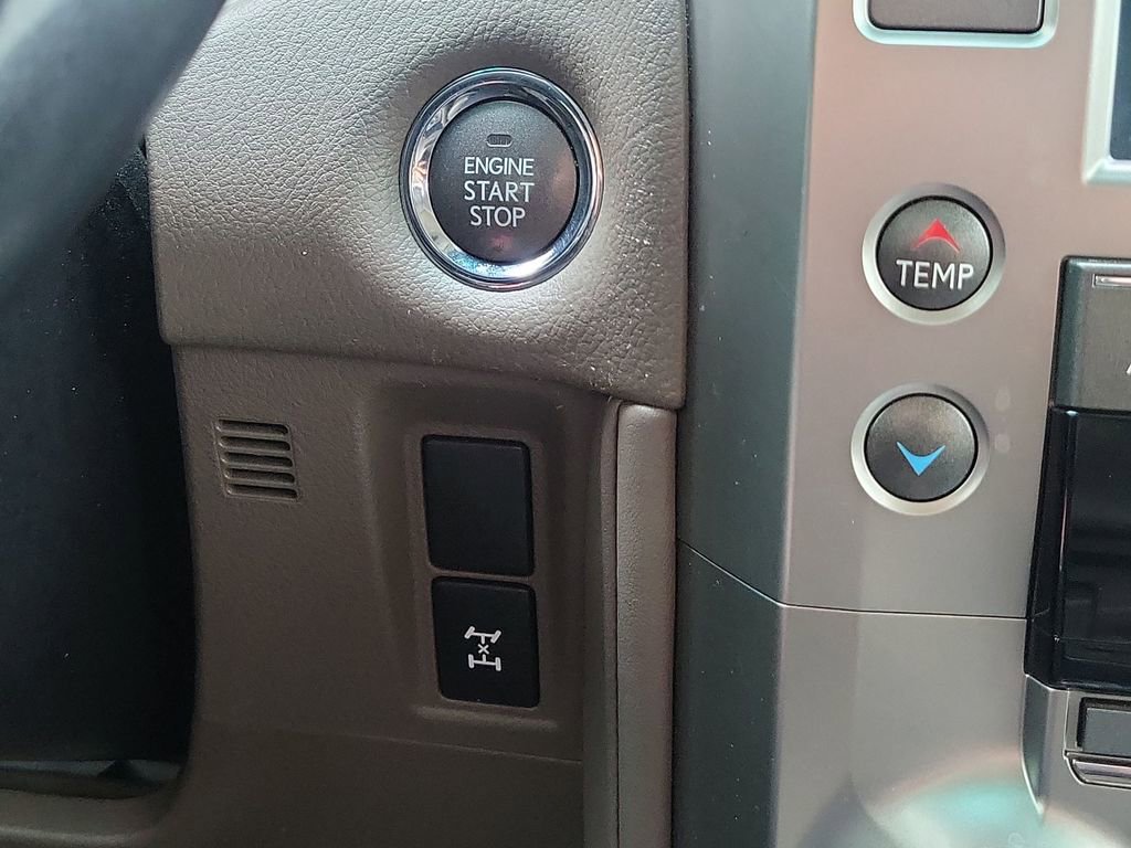 Used 2017 Lexus GX 460 Premium image 17