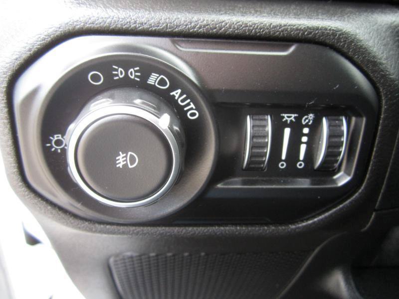 Used 2020 Jeep Wrangler Unlimited Sport AWD/4WD image 22