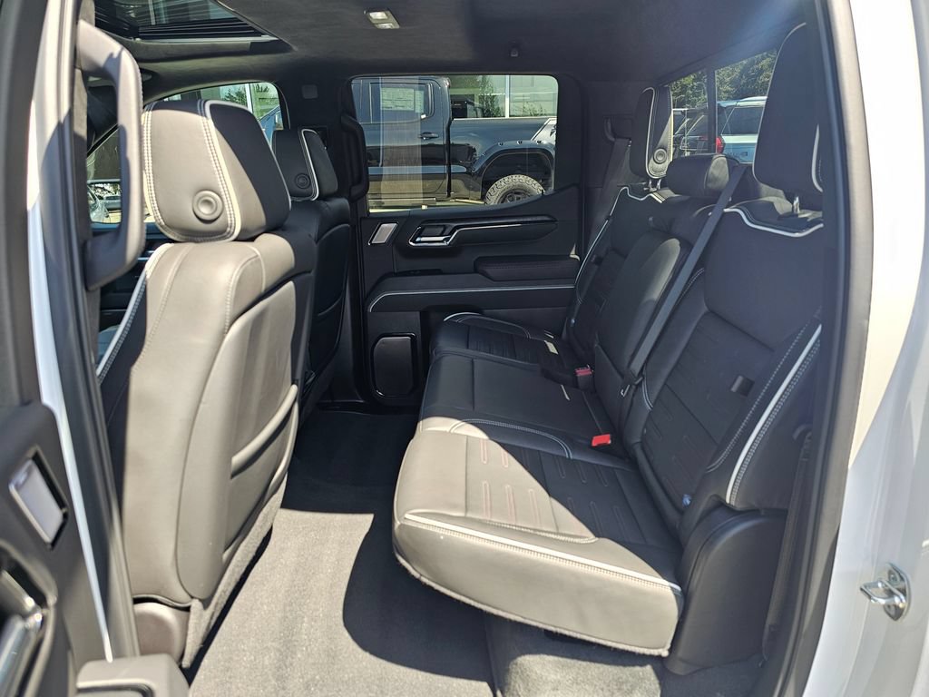 Used 2024 GMC Sierra 1500 AT4X w/ AT4X AEV Edition AWD/4WD image 19