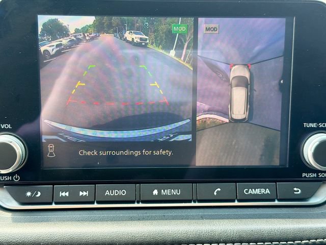 Used 2021 Nissan Rogue SL AWD/4WD image 15