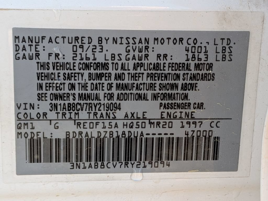Used 2024 Nissan Sentra SV FWD image 30