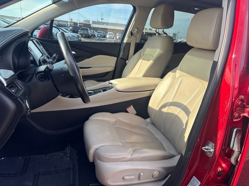 Used 2019 Buick Envision Premium w/ Driver Confidence Package AWD/4WD image 21