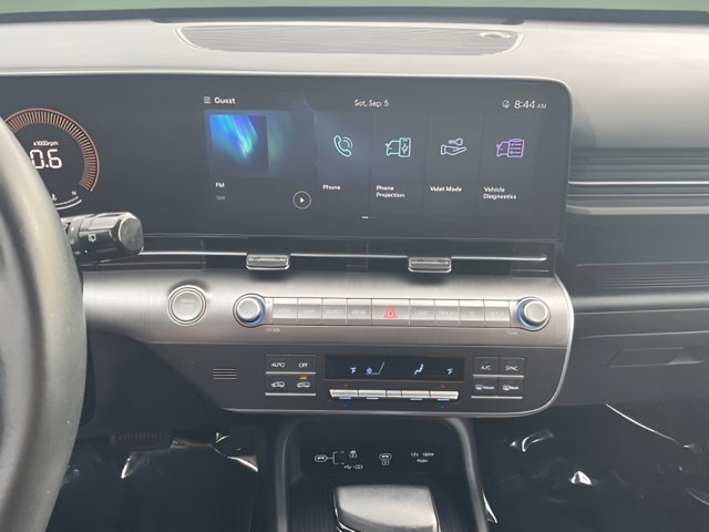 Used 2025 Hyundai Kona SEL AWD/4WD image 17