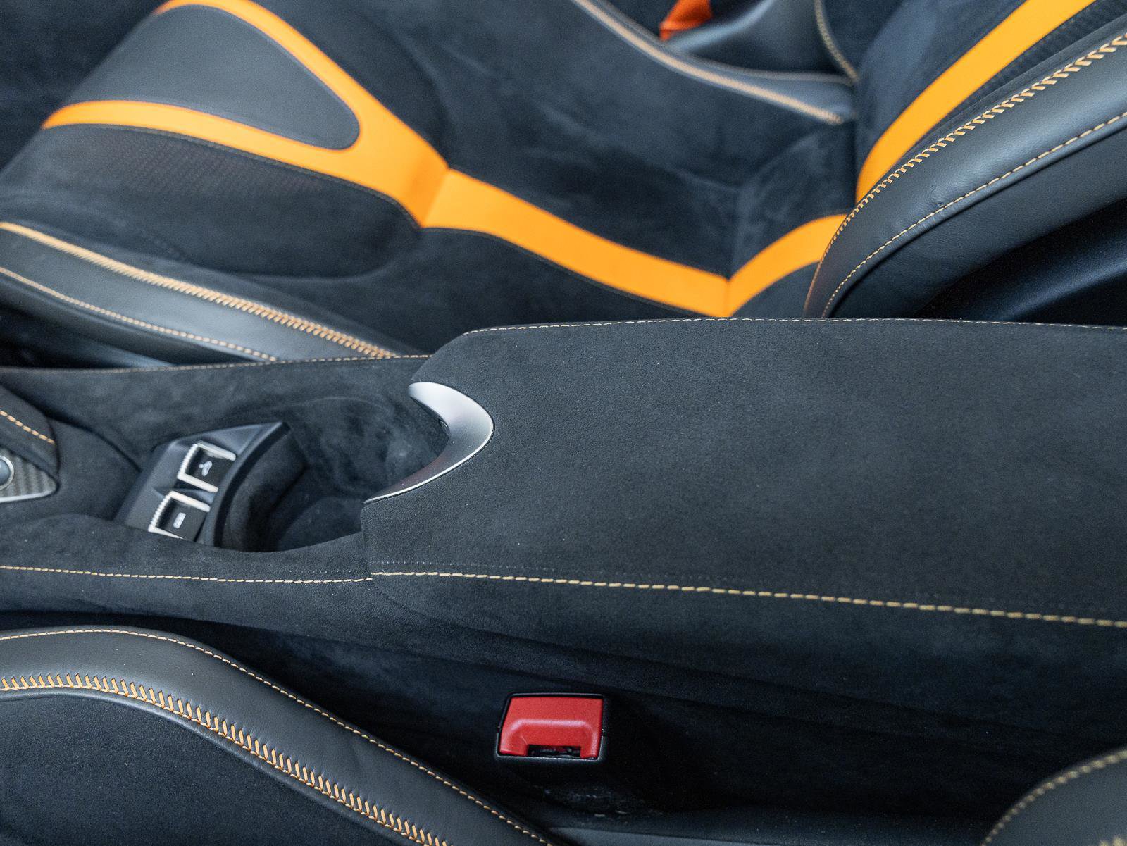 Used 2022 McLaren 720S Performance RWD image 52